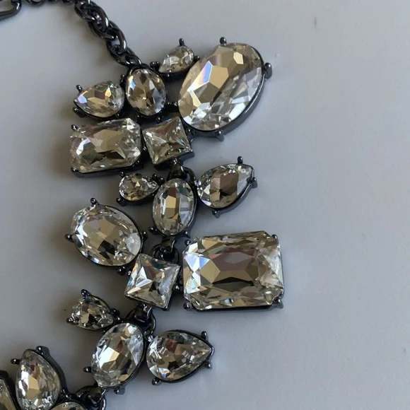 Zara Crystal Necklace - Picture 3 of 9